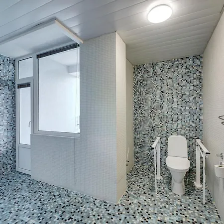 Estonia Medical & 2* 페르누