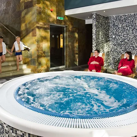 호텔 Estonia Medical & 2*