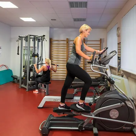 Estonia Medical & 2* Pärnu