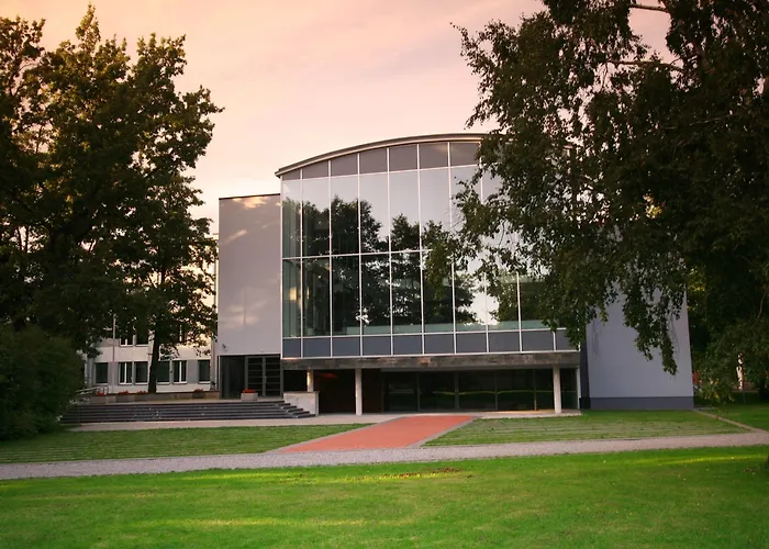 Estonia Medical Spa & 2*